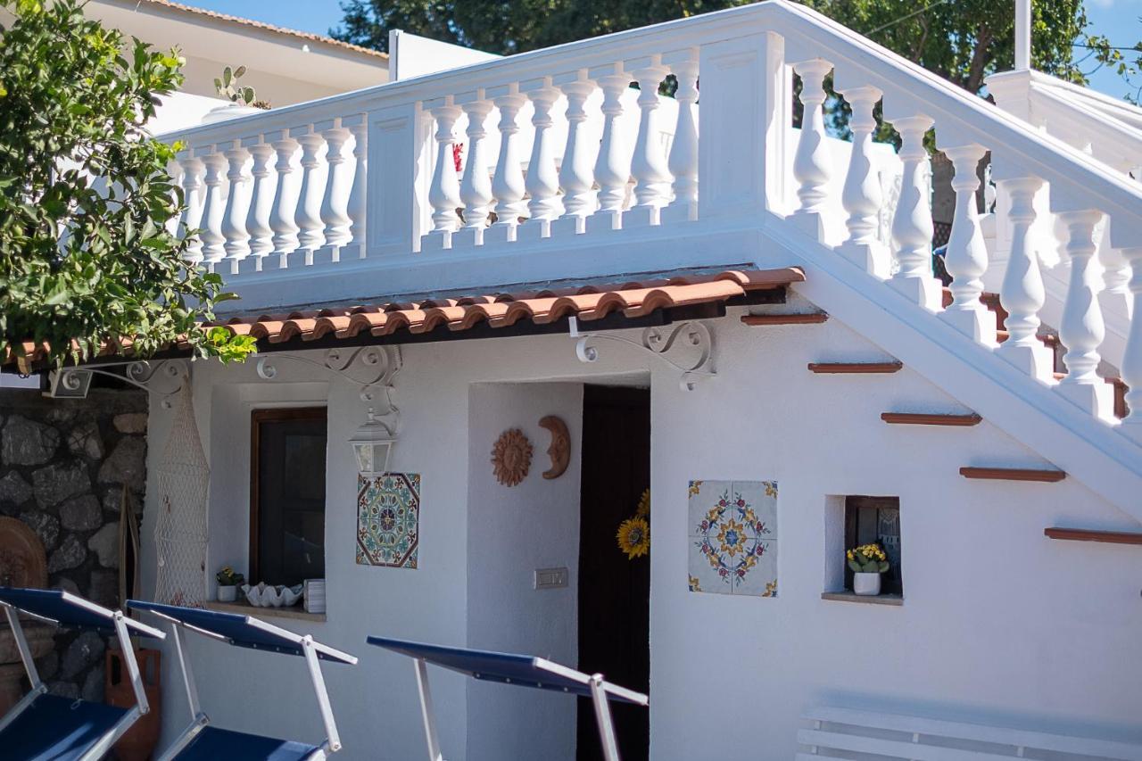 The Garden On Capri Villa มัสซาลูเบรนเซ ภายนอก รูปภาพ
