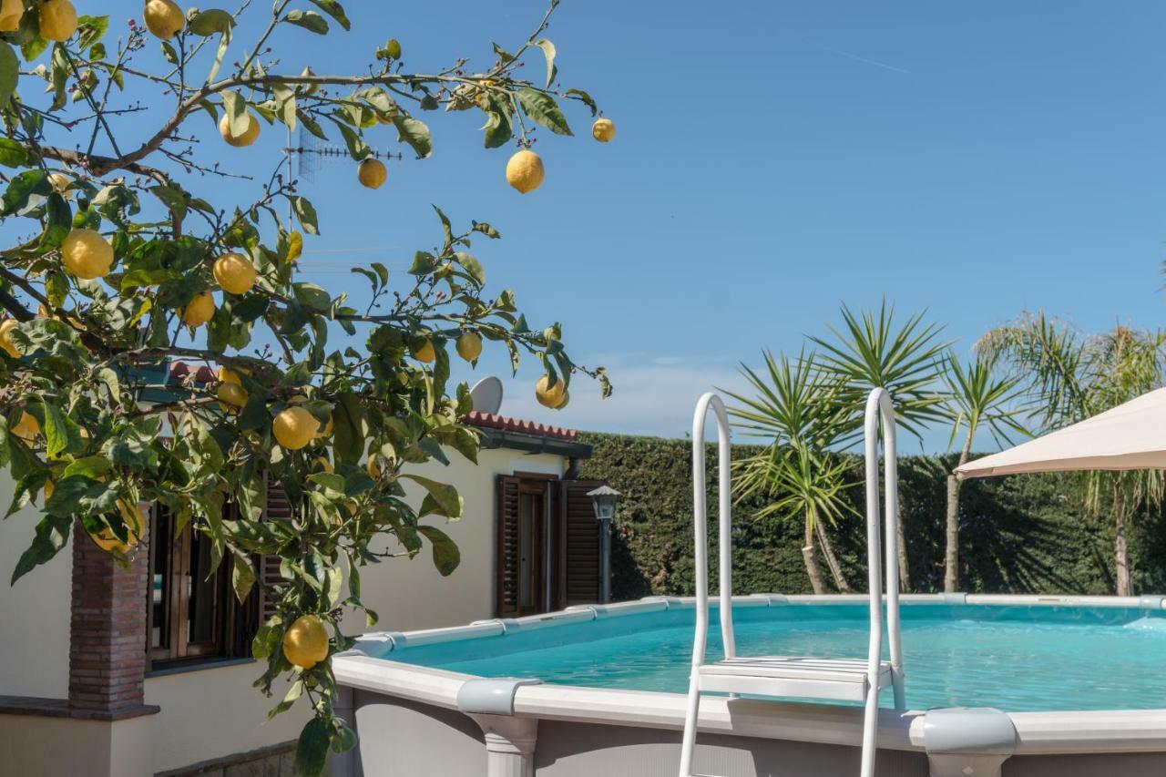 The Garden On Capri Villa มัสซาลูเบรนเซ ภายนอก รูปภาพ