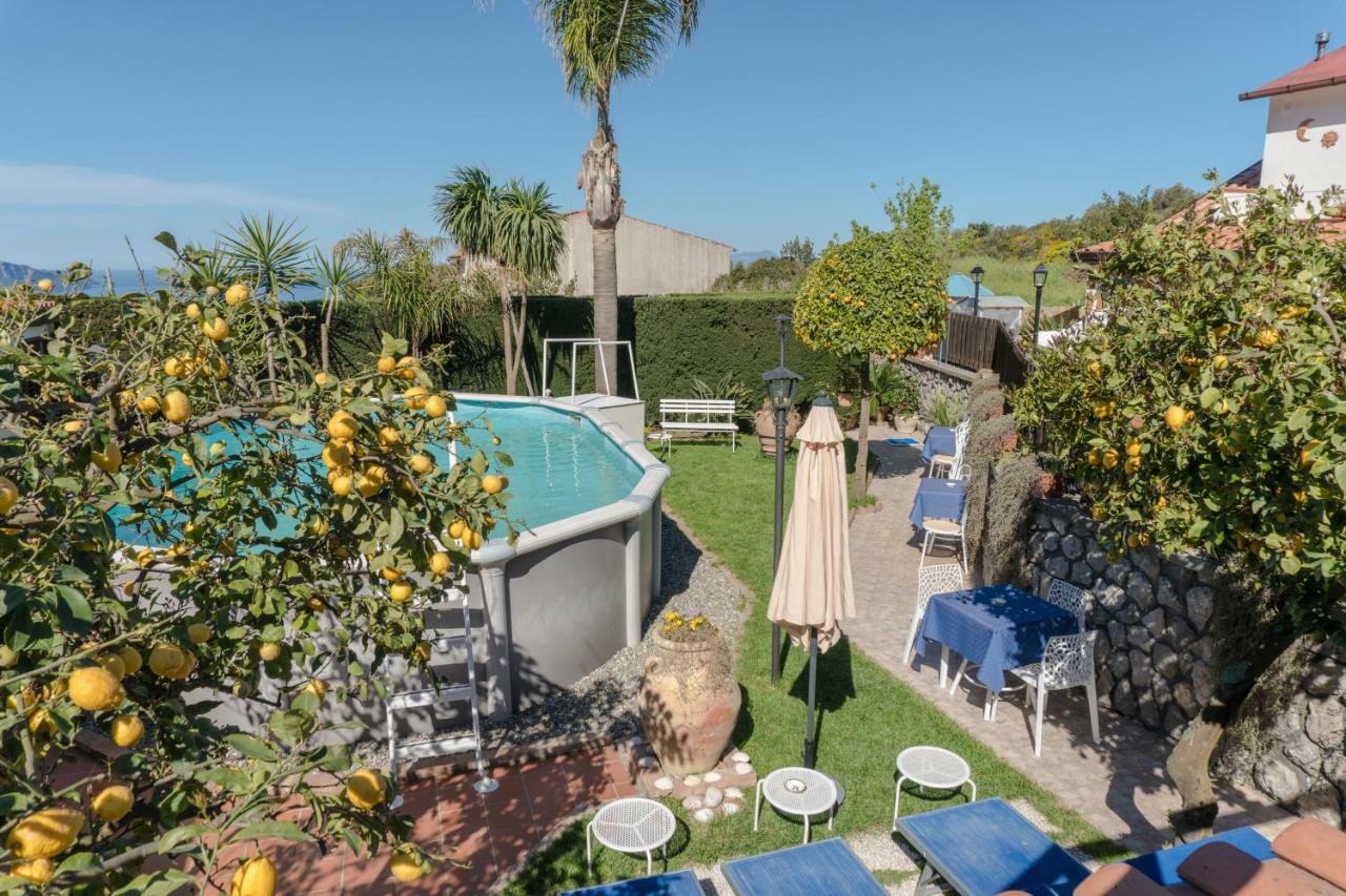 The Garden On Capri Villa มัสซาลูเบรนเซ ภายนอก รูปภาพ